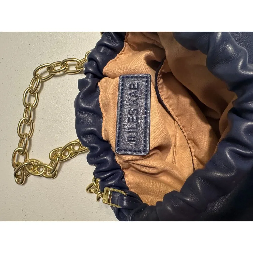 N/A fashion approximate